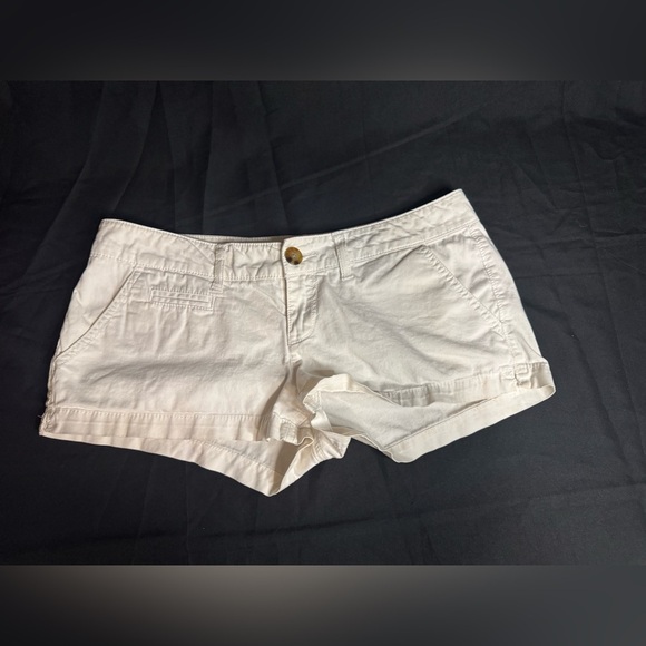 SO Pants - SO Women's Off-White Cargo Shorts
